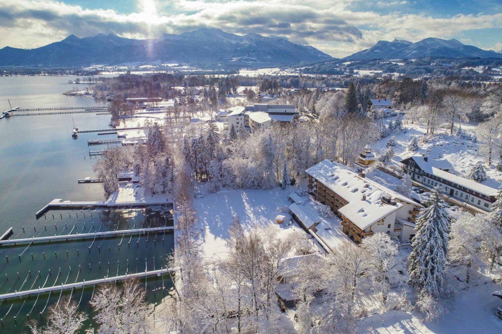 Yachthotel Chiemsee Gmbh Prien am Chiemsee Eksteriør billede