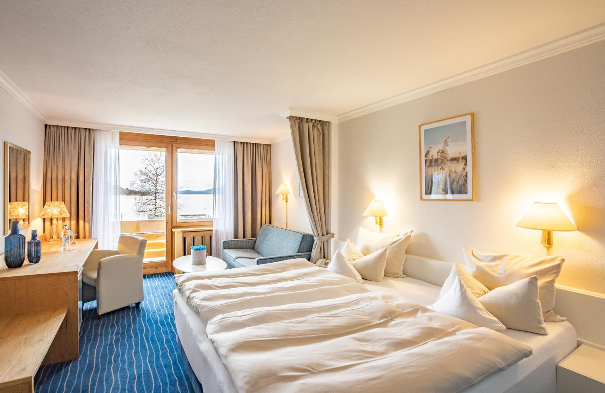 Yachthotel Chiemsee Gmbh Prien am Chiemsee Eksteriør billede